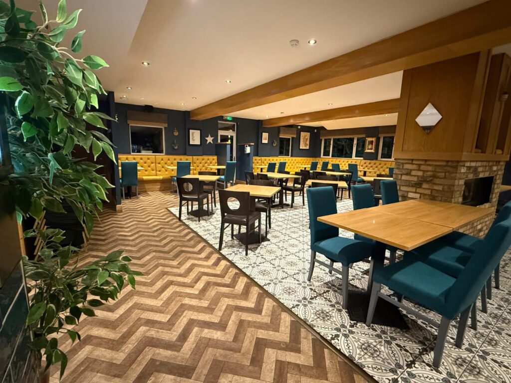 The bar room at The Canalside